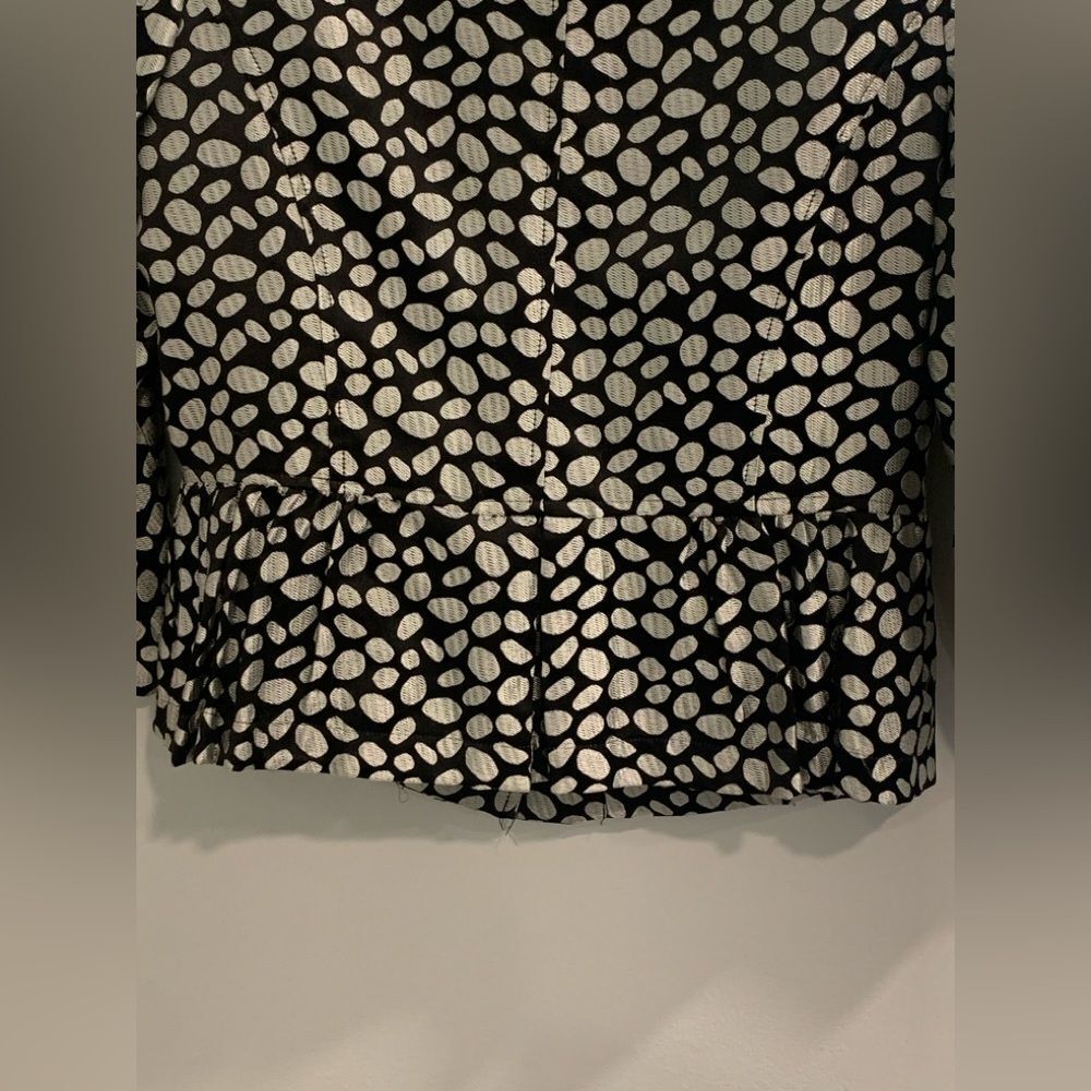 Chic Black Lined Beautiful Patterned Women's Blazer Classic Design - Picture 5 of 11